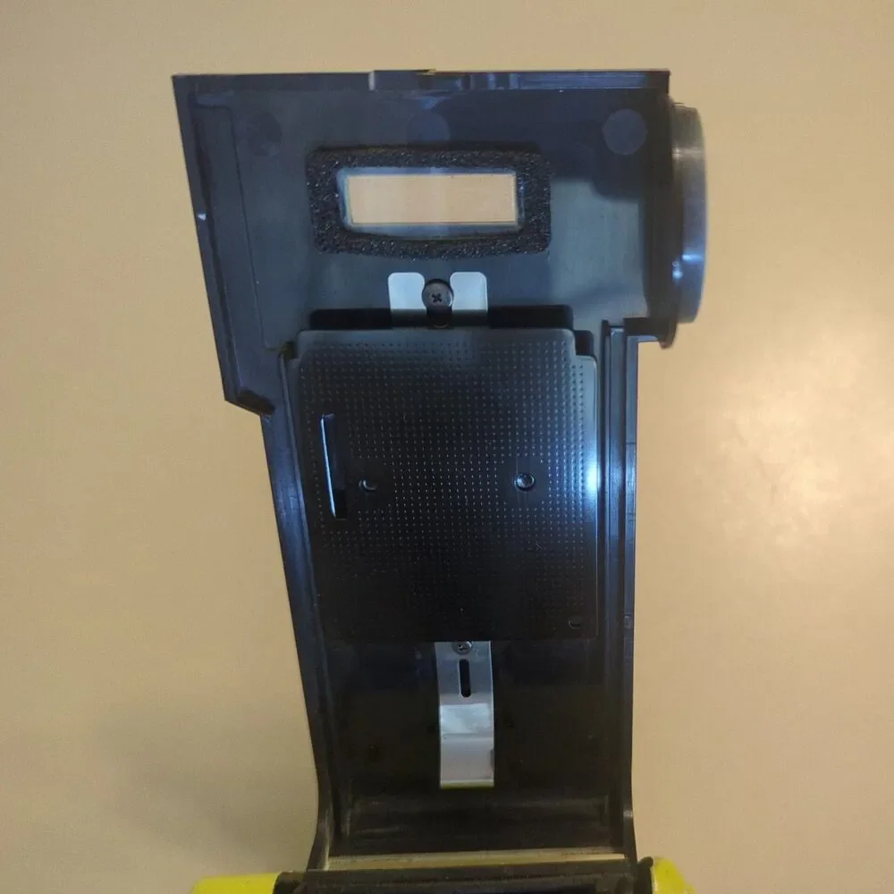 Vintage VTG Kalimar DX:35 Yellow 35mm Auto Focus Camera-circa 1985 Not Tested